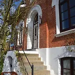 Smukkegard - Historisch Wohnen Im Modernen Ambiente * Tönning