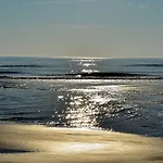 Historisch Smukkegard Im Modernen Ambiente Mit Balkon Nahe St Peter Ording Und Der Nordsee Daire *