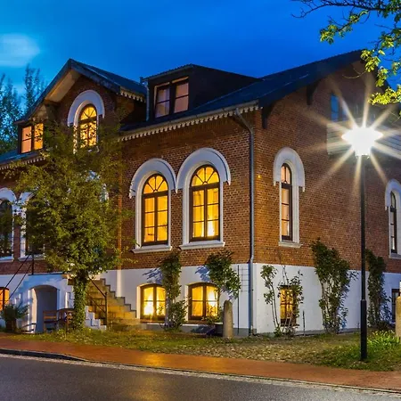 Historisch Smukkegard Im Modernen Ambiente Mit Balkon Nahe St Peter Ording Und Der Nordsee