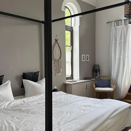 Historisch Smukkegard Im Modernen Ambiente Mit Balkon Nahe St Peter Ording Und Der Nordsee