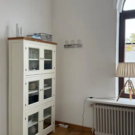 Historisch Smukkegard Im Modernen Ambiente Mit Balkon Nahe St Peter Ording Und Der Nordsee *