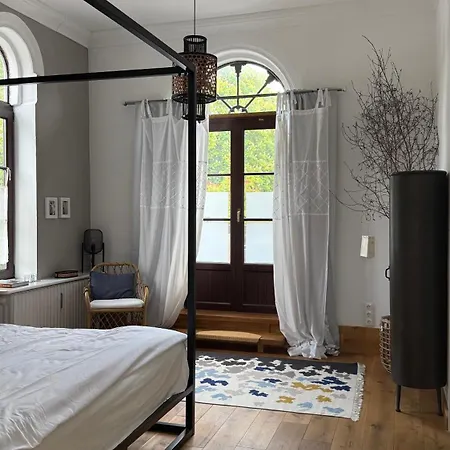 Historisch Smukkegard Im Modernen Ambiente Mit Balkon Nahe St Peter Ording Und Der Nordsee *